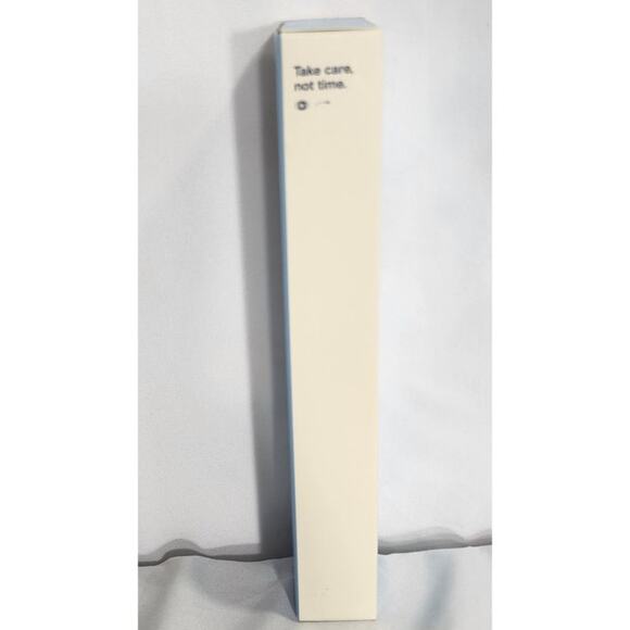 Alleyoop Makeup Brush, Simplified Lemon & Lavender Lotion, Handcrafted Candle0. - Picture 3 of 12